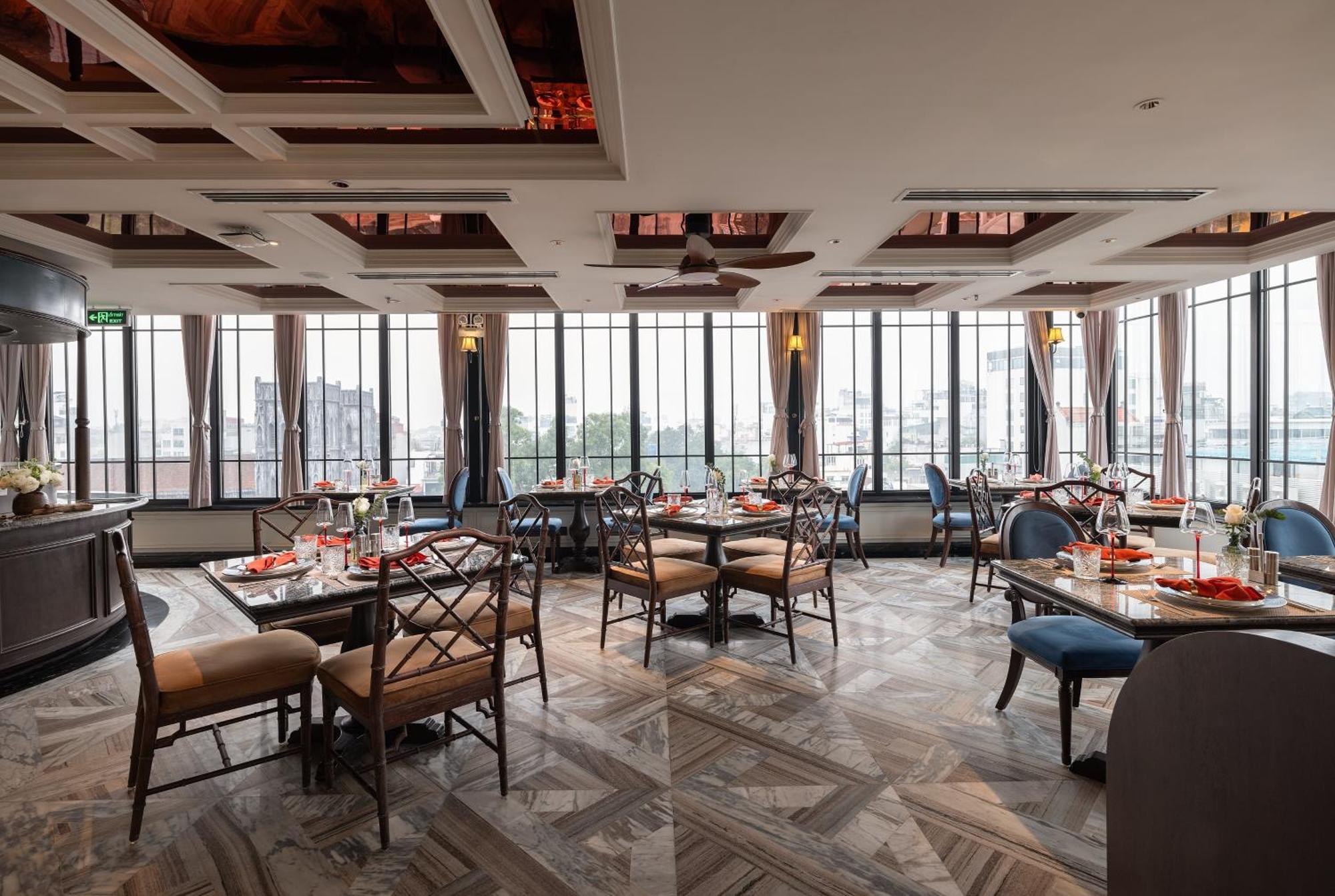 Grand Hotel Du Lac Hanoi Kültér fotó The restaurant